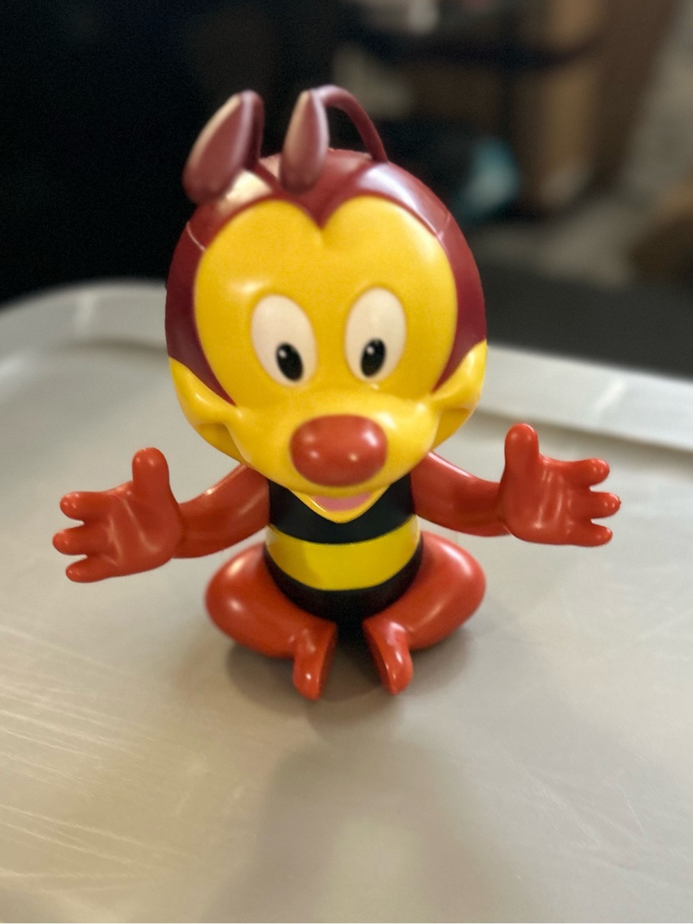 Disney Parks Flower and Garden Festival Bee sipper without straw